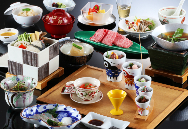 【黒毛和牛御膳】旬の味覚を敷きつめた黒毛和牛付き御膳